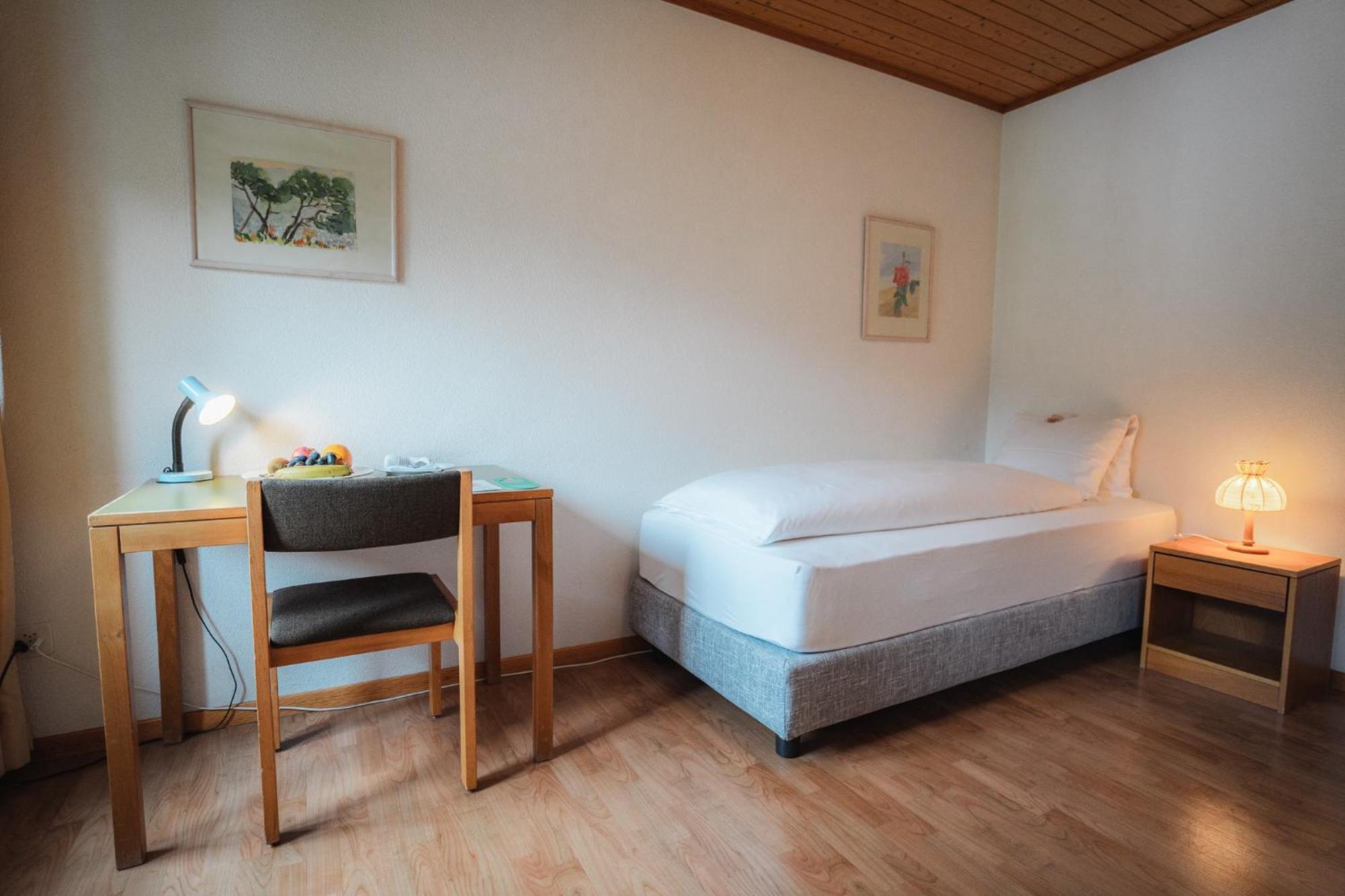 Hotel Haus Schoenstatt Contactless-Check-In Brig Kültér fotó
