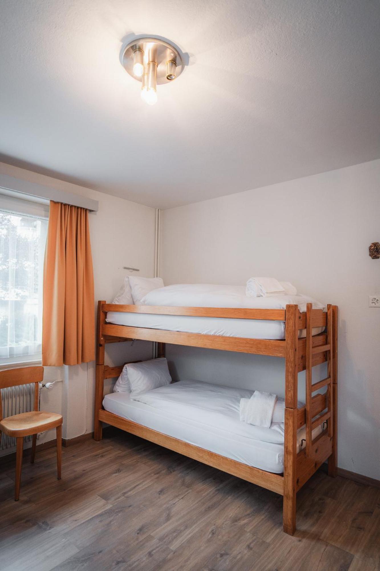 Hotel Haus Schoenstatt Contactless-Check-In Brig Kültér fotó